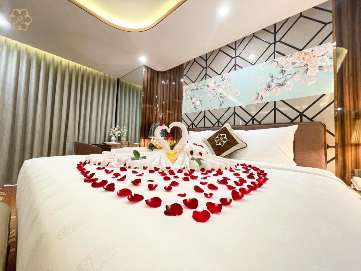 Cua Dong Luxury Hotel Vinh Esterno foto