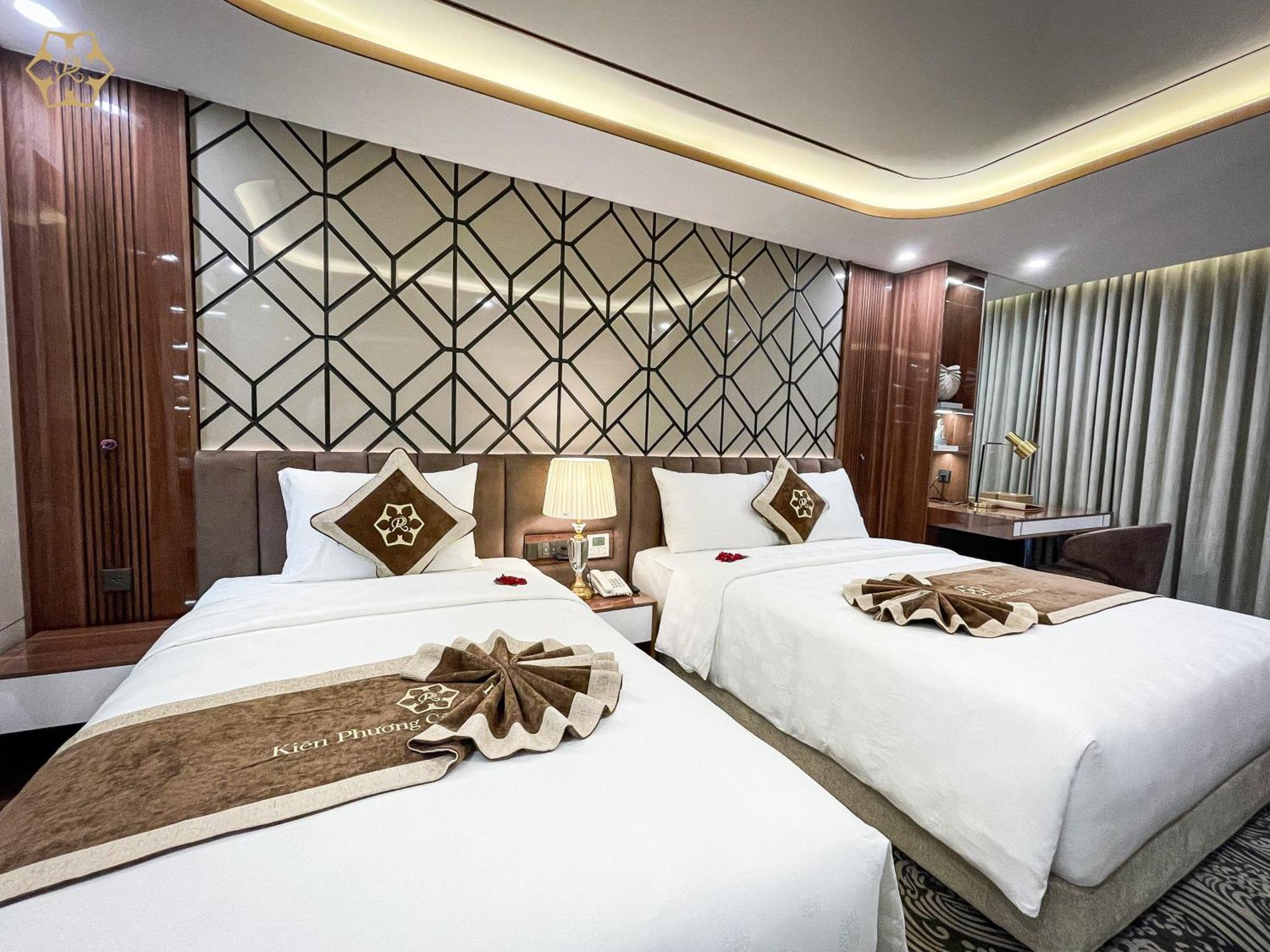 Cua Dong Luxury Hotel Vinh Esterno foto