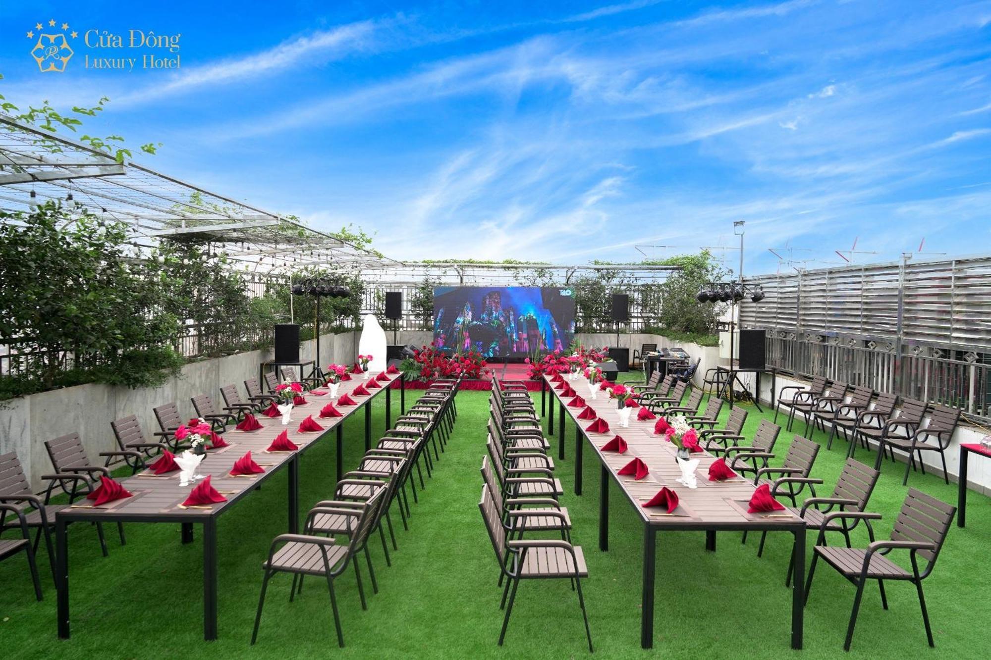 Cua Dong Luxury Hotel Vinh Esterno foto