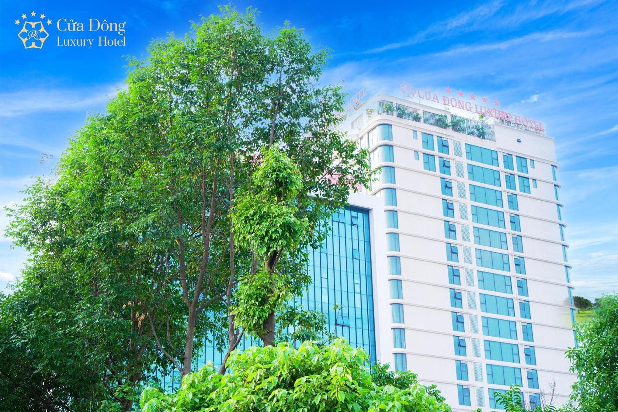 Cua Dong Luxury Hotel Vinh Esterno foto