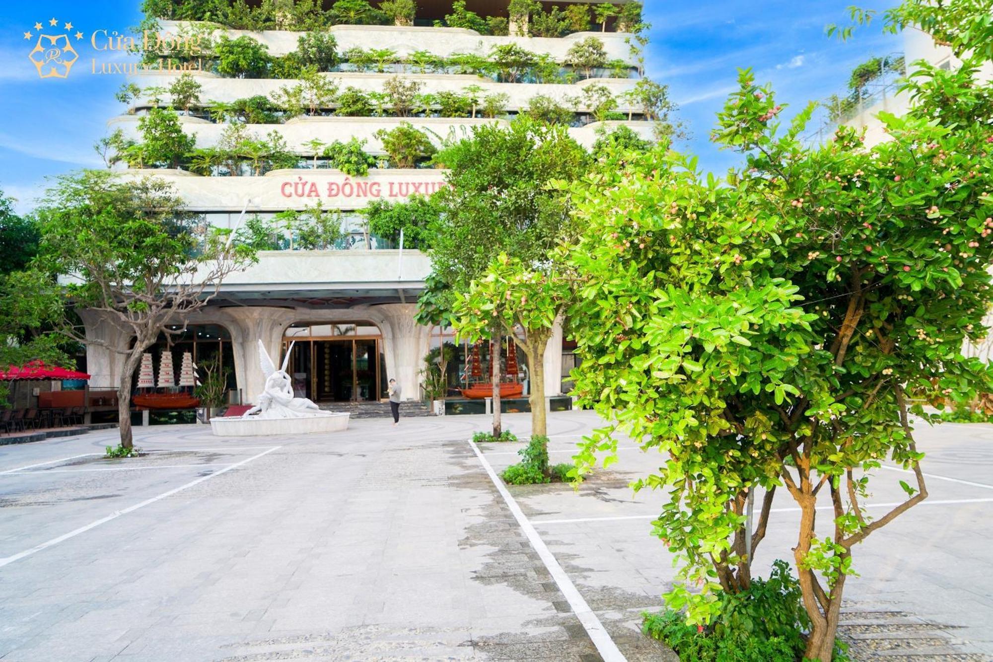 Cua Dong Luxury Hotel Vinh Esterno foto
