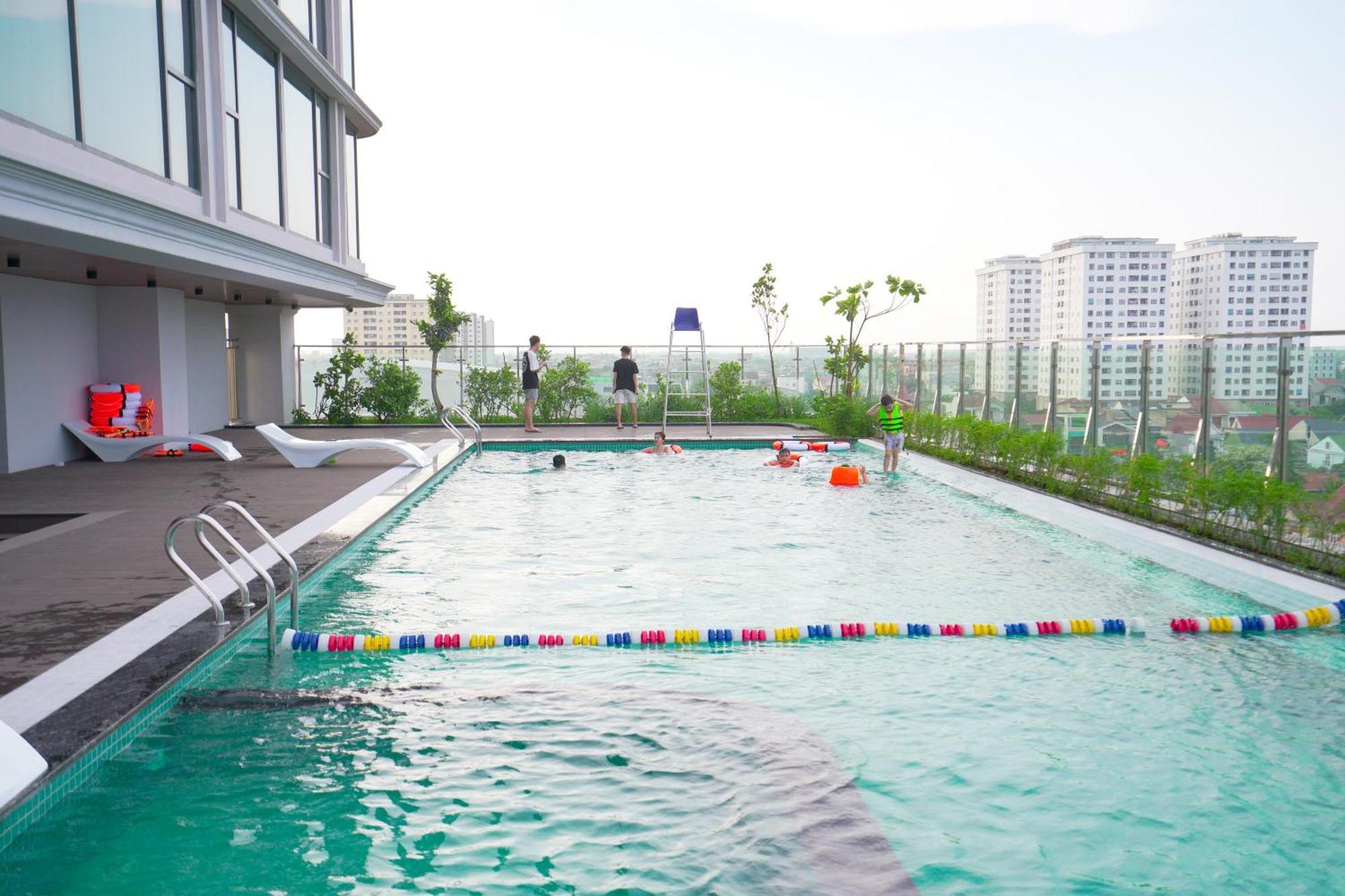 Cua Dong Luxury Hotel Vinh Esterno foto